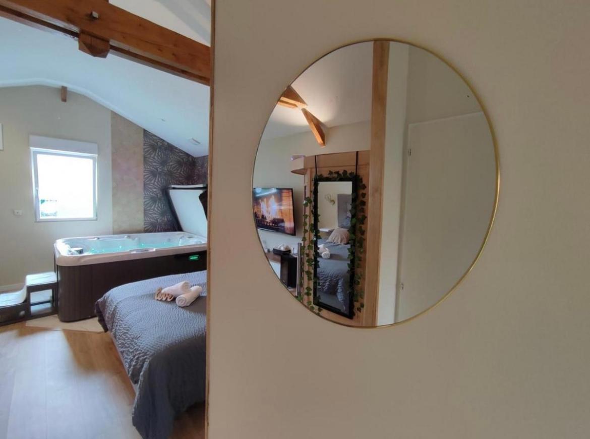 Le Cocoon D'Emy Bed & Breakfast Louvetot Exterior photo